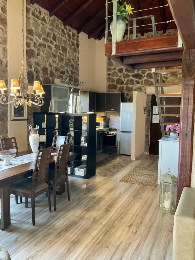 Stonehouse & Casa Al Sole E Al Mare Villa Nea Roda Dış mekan fotoğraf