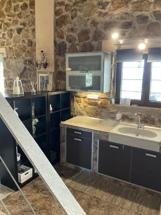 Stonehouse & Casa Al Sole E Al Mare Villa Nea Roda Dış mekan fotoğraf
