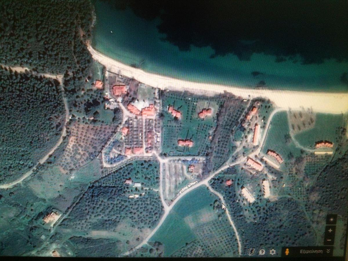 Stonehouse & Casa Al Sole E Al Mare Villa Nea Roda Dış mekan fotoğraf